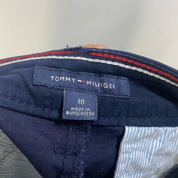 Tommy Hilfiger Navy shorts size 10 - Picture 2 of 4